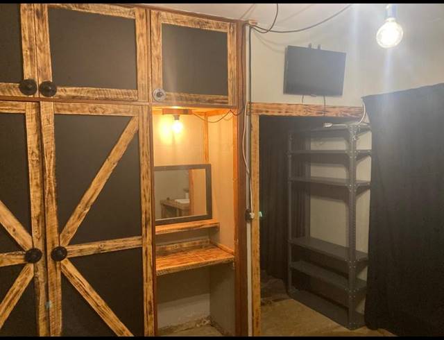 1 BEDROOM PROPERTY TO RENT IN VAN DER HOFF PARK